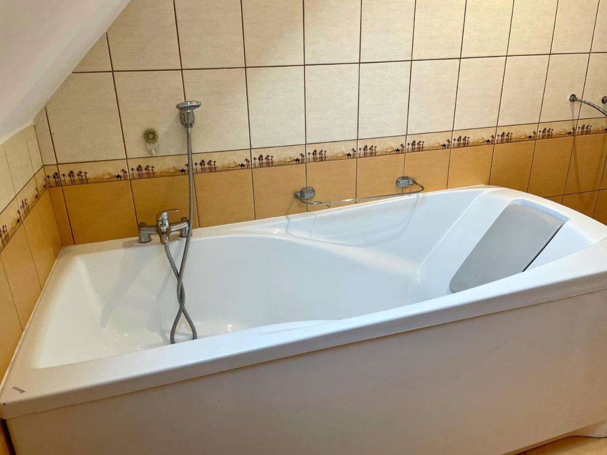 Domowe Pokoje Wilanow Warschau Buitenkant foto